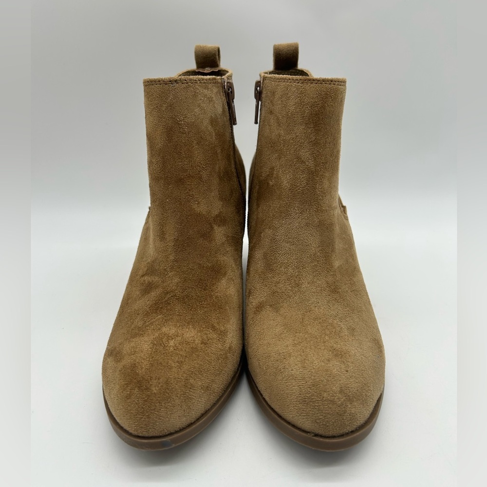 DV by Dolce Vita Collyns Chelsea Ankle Booties Stone Size 11 New With Box - Picture 6 of 13